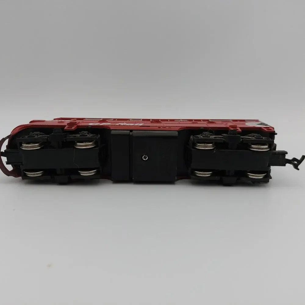 Vintage Model Power HO Scale CP Rail F9 Diesel Locomotive 6602 Red Train Toy